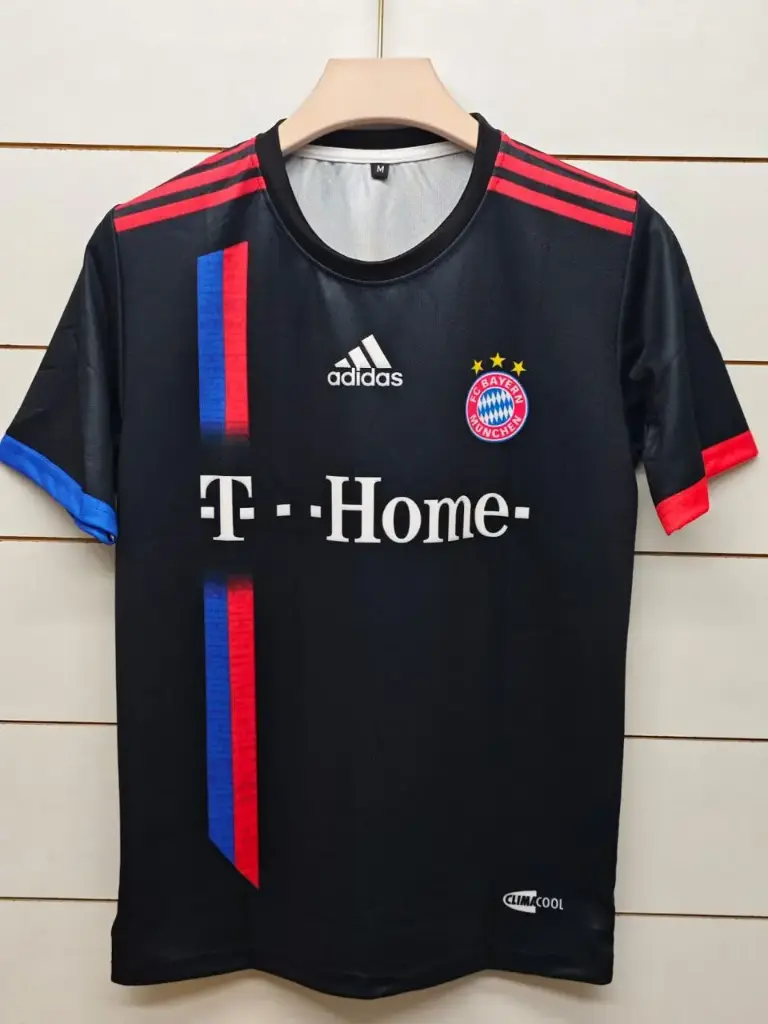 FC BAYERN MUNICH BLACK JERSEY